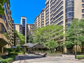 211 Saint Patrick St