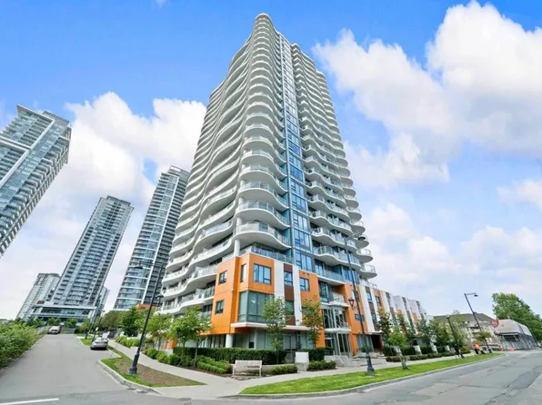 13318 104th Ave, Surrey, BC V3T 1V4