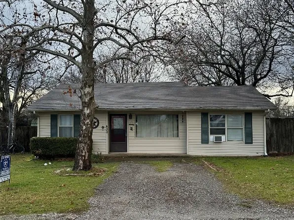 400 N Quinlan St, Howe, TX 75459