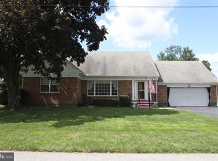 304 Hamilton St, Delaware City, DE 19706