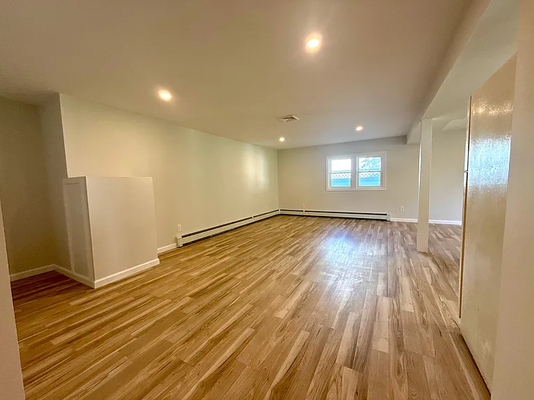 12 Wesleyan Rd #2 — Photo 14