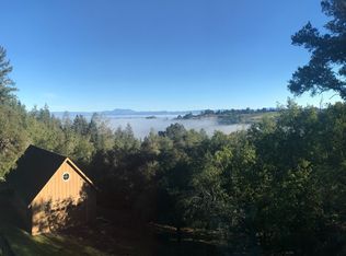 1033 Tilton Rd, Sebastopol, CA 95472