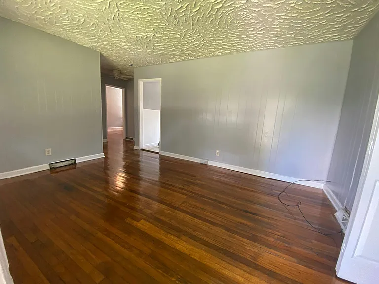 3602 Rose Dr #1 — Photo 8