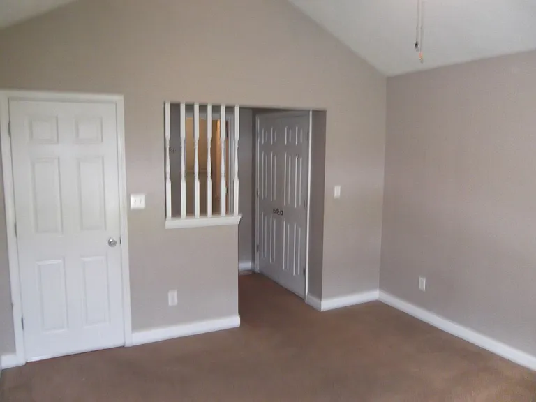 231 Sharpsburg Rd — Photo 10