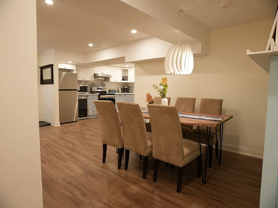 1167 Bancroft Dr #BASEMENT