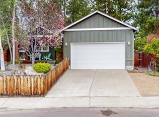 19808 Decoy Ct, Bend, OR 97702