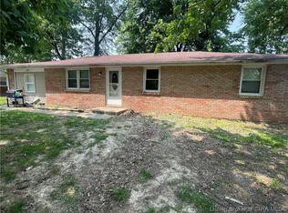 122 S Sycamore Dr, Hanover, IN 47243