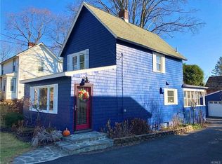 16 Orchard Pl, Hopewell Junction, NY 12533