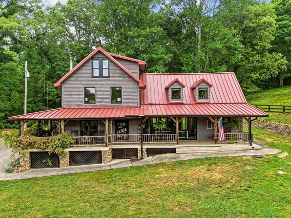 299 Country Ln, Lenoir City, TN 37771