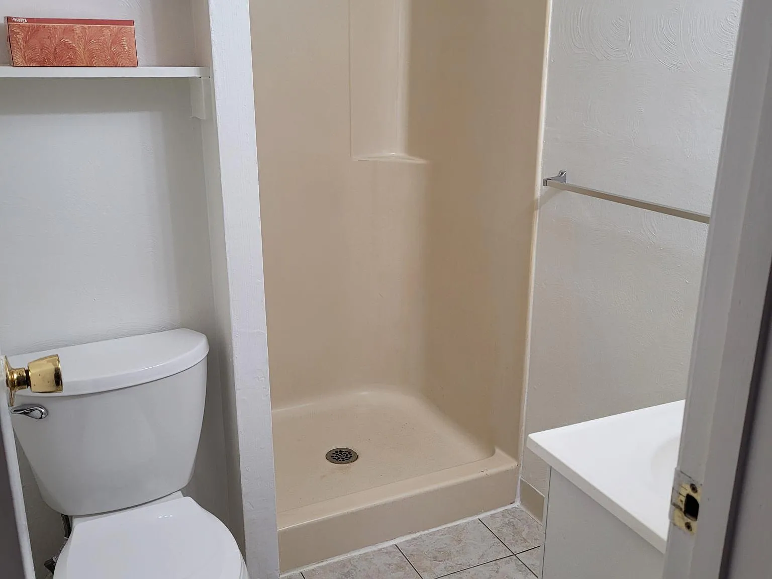 1 bed, 500 sqft, $725 — Photo 2