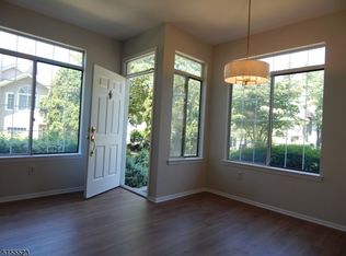 53 Birchwood Rd, Bedminster, NJ 07921