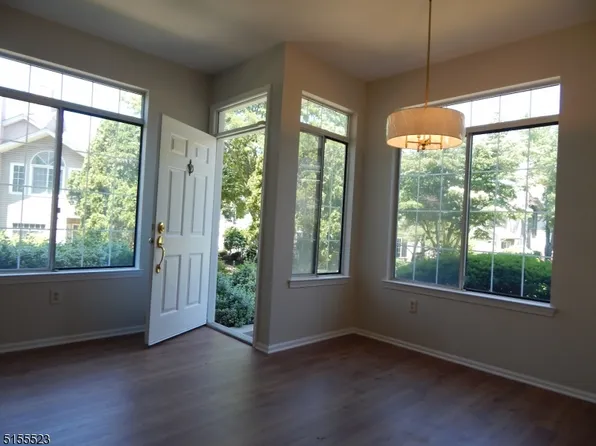 53 Birchwood Rd, Bedminster, NJ 07921