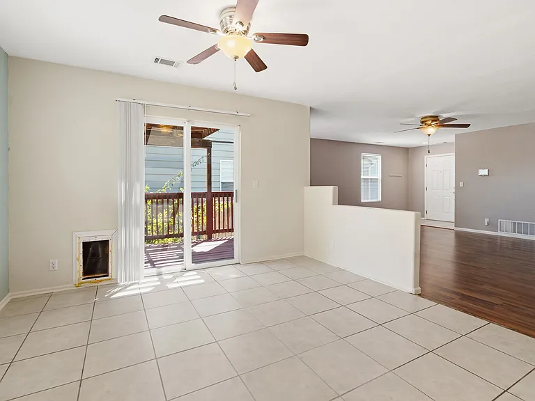 11114 York Way — Photo 11