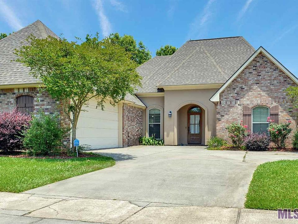 1st image of 9077 Highland Oaks Ave
