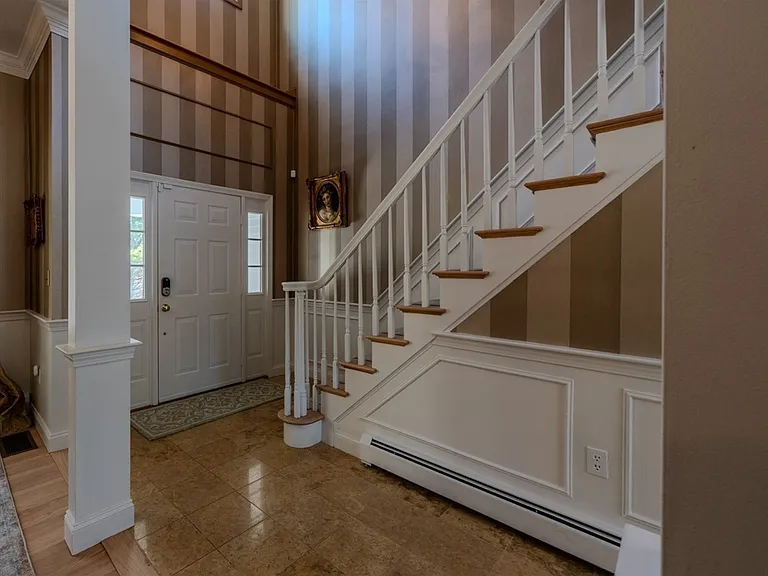133 Salem St — Photo 5