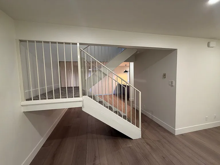 435 Pine Meadows Dr #B2 — Photo 7