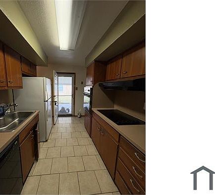 3rd image of 8611 Cedar Glen Dr