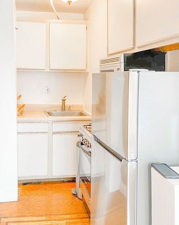 1st image of 397 Clermont Ave #3B