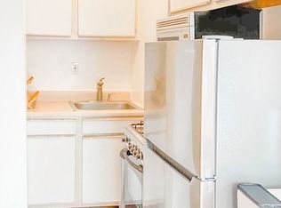 397 Clermont Ave #3B, Brooklyn, NY 11238