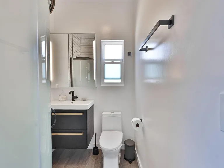 3407 N Mountain View Dr #A — Photo 12