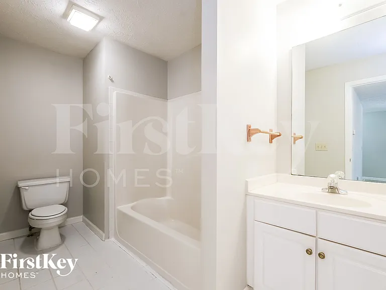1675 Pilgrim Way — Photo 13