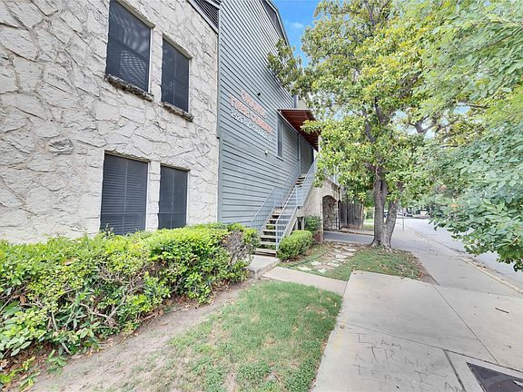4th image of 2529 Rio Grande St APT 100