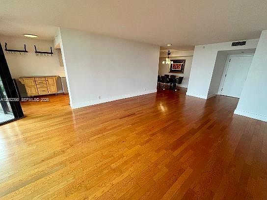 2nd image of 1000 Quayside Ter APT 805