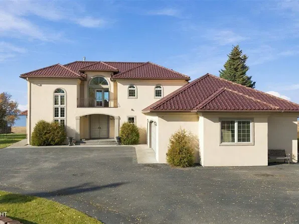 36895 Chinulna Dr, Kenai, AK 99611
