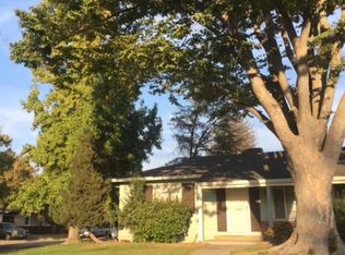 2326 Meadowbrook Rd, Sacramento, CA 95825