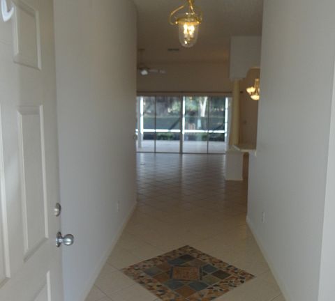 Foyer / Entryway