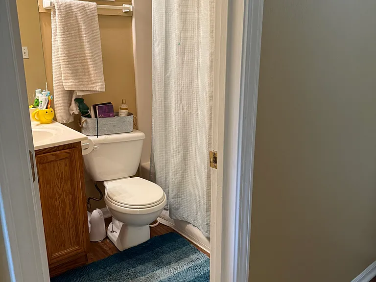 4202 Flora Ave #4200 — Photo 21