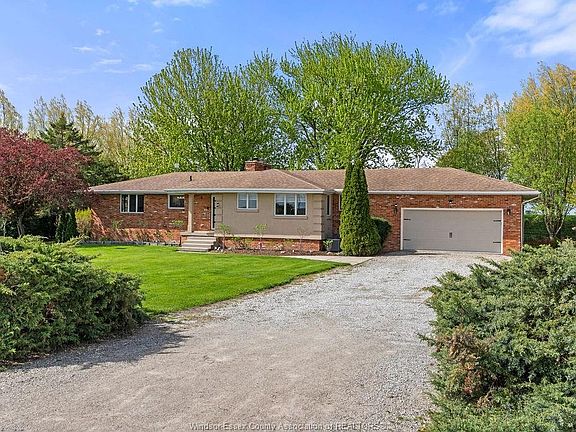 3rd image of 24122 Poppe Rd