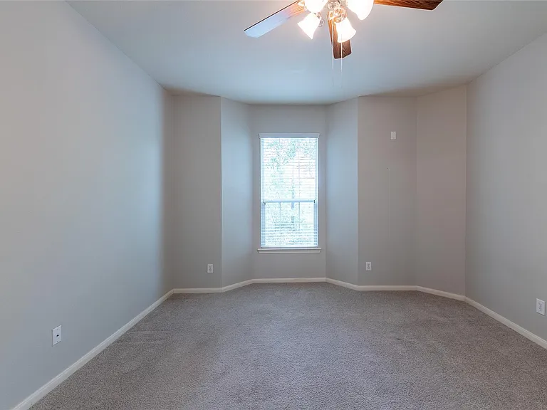 6607 Lake Woodlands Dr #624 — Photo 27