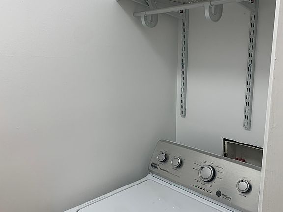 4th image of 1536 Lincoln Way APT 104