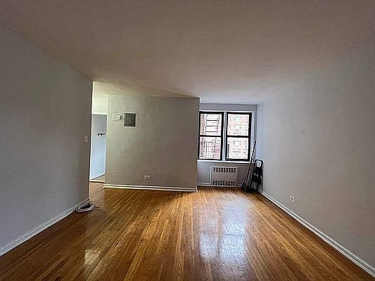 3rd image of 83-45 116th St #C2