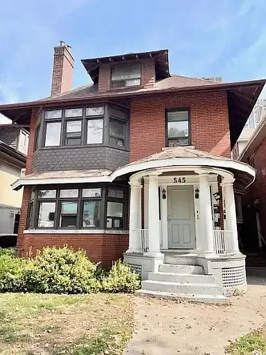 545 Palmerston Blvd #5
