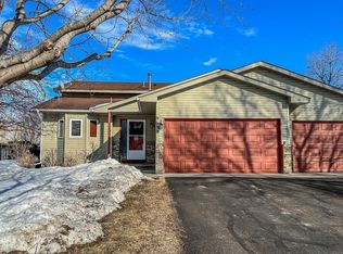 9639 Hamlet Ave S, Cottage Grove, MN 55016
