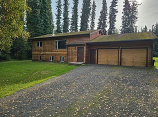 3074 Timberbrook Dr, North Pole, AK 99705
