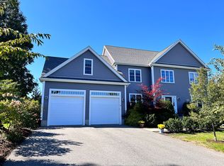 20 Delapa Cir, Dedham, MA 02026