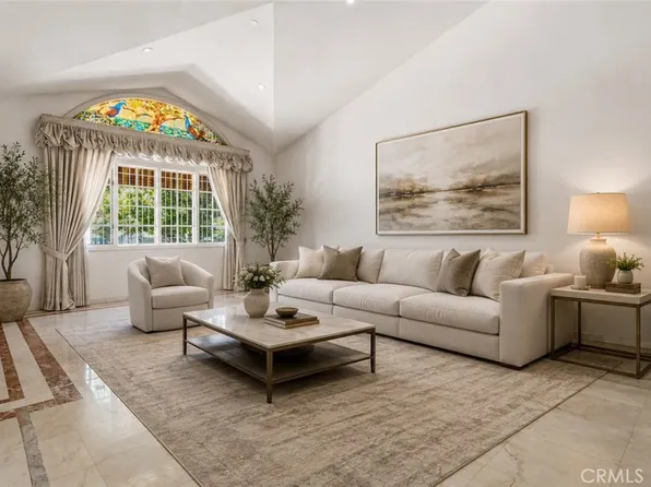 5064 Gaviota Ave, Encino, CA 91436