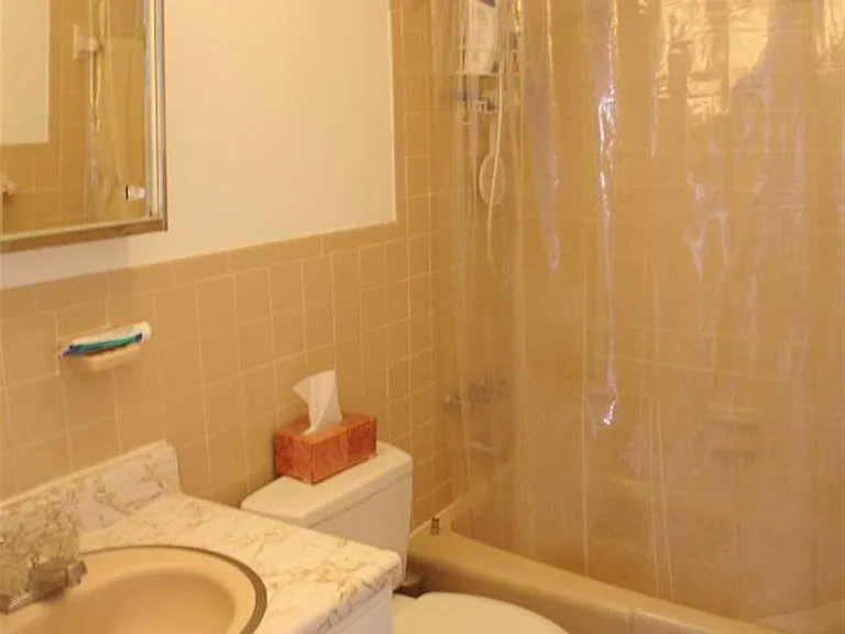 37 Belmont St #2 — Photo 9