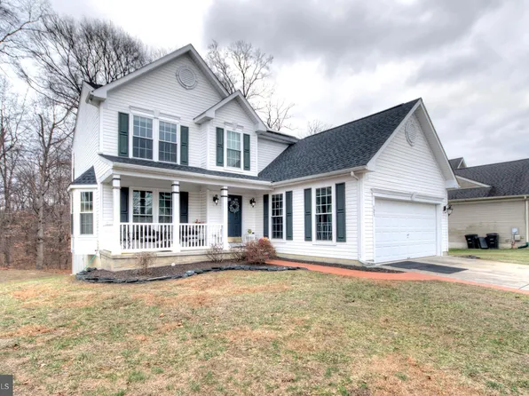 121 Revere Dr, Deptford, NJ 08096