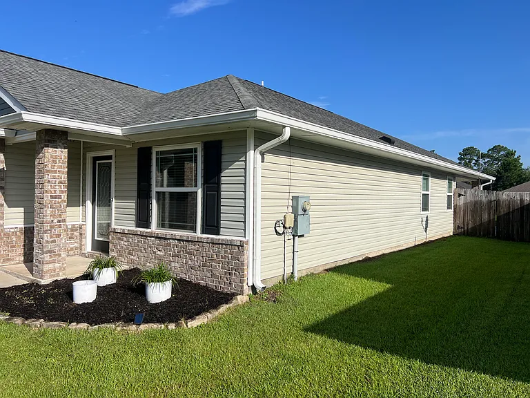 5110 Carley Ct — Photo 4