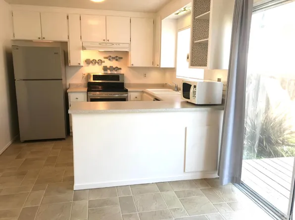 101 Ellis Street #11, Petaluma, CA 94952