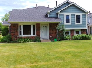 2130 N Coach Rd #0, Palatine, IL 60074