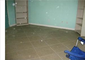 4th image of 9857 Hawthorne Ave