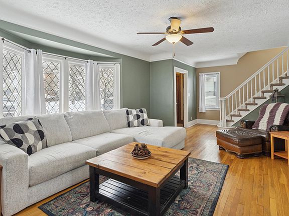 2nd image of 710 Ardmore St SE
