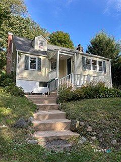 1st image of 74 Lakeview Trail