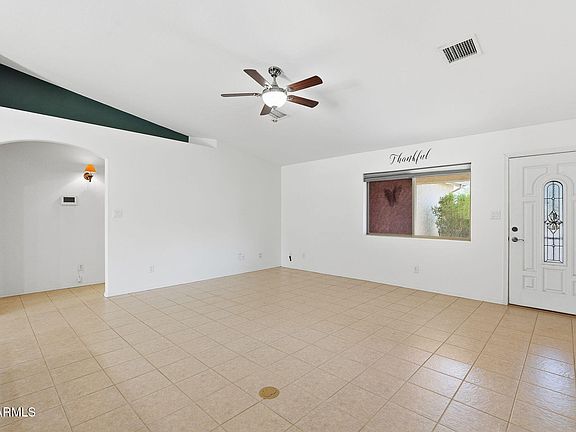 5th image of 1202 W PRIOR Avenue