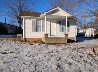 1661 S Wilson Rd, Radcliff, KY 40160